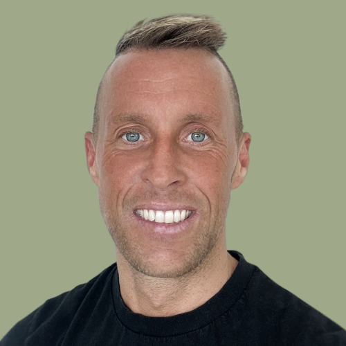 Image of Alex Marshall